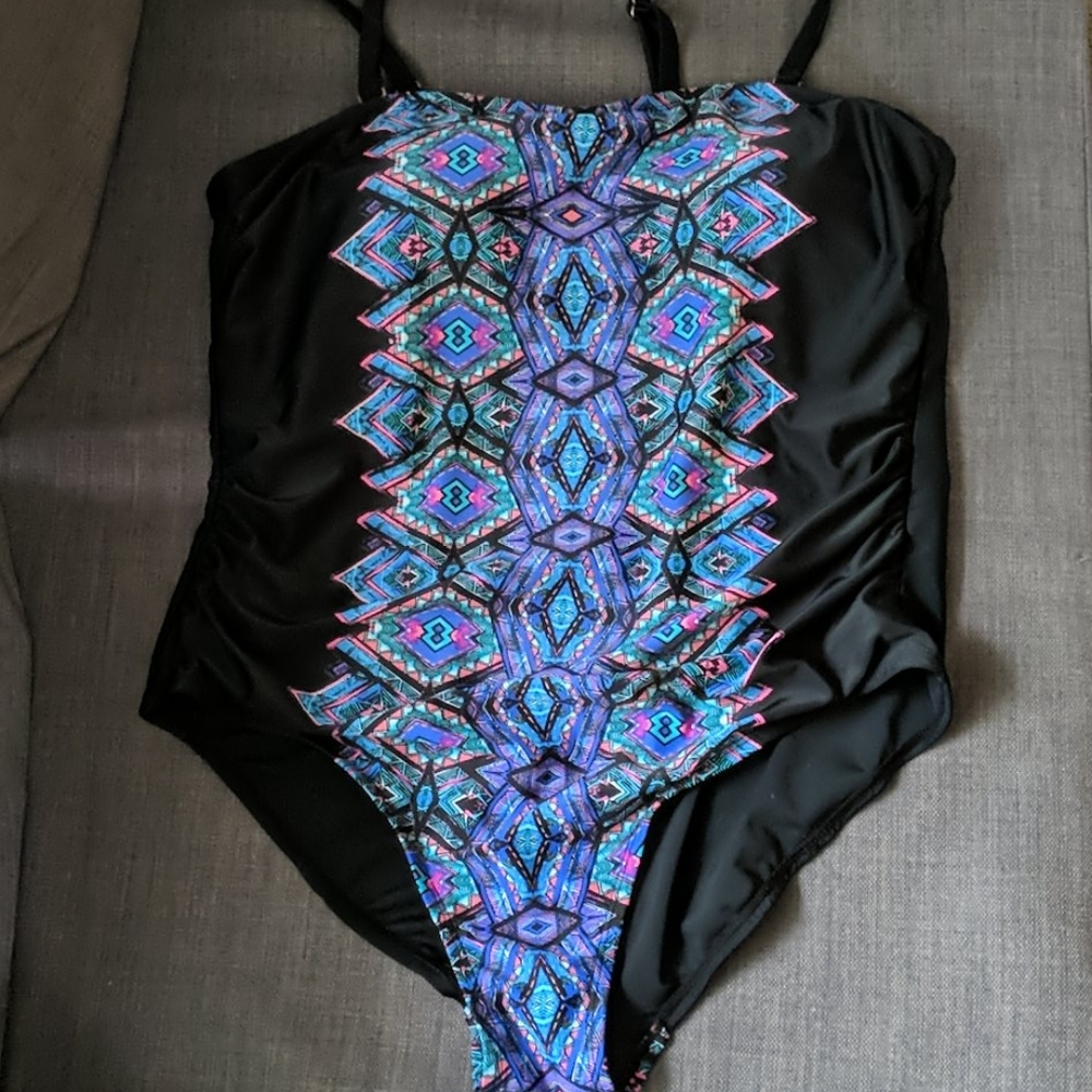 Ava & Viv one piece bathing suit